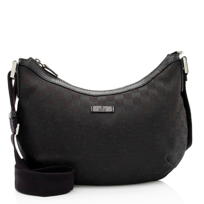 Gucci GG Canvas Half Moon Medium Messenger Bag (SHF-aTmqfv)