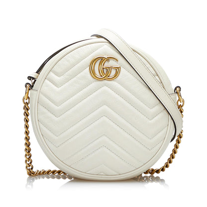 Gucci GG Marmont Matelasse Round Crossbody Bag (SHG-Jjk62x)