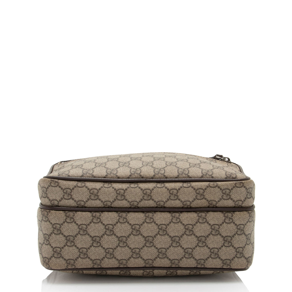 Gucci GG Supreme Classic Small Camera Bag (SHF-fqjHTG)