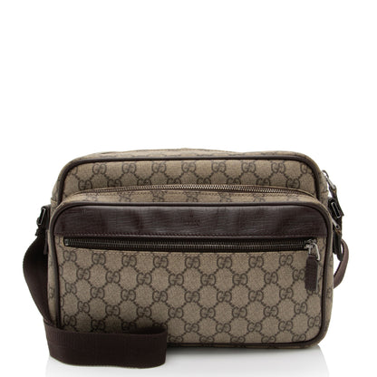 Gucci GG Supreme Classic Small Camera Bag (SHF-fqjHTG)