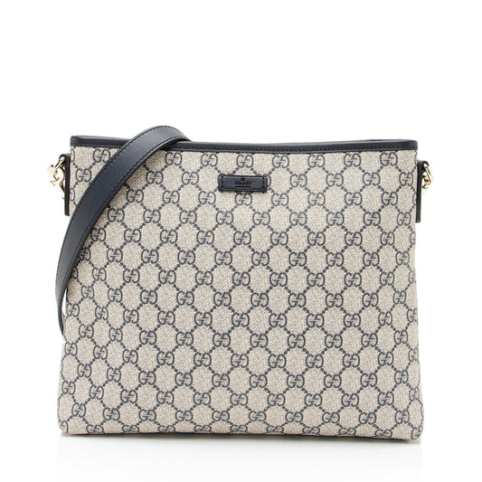 Gucci GG Supreme Classic Flat Medium Messenger Bag (SHF-23363)