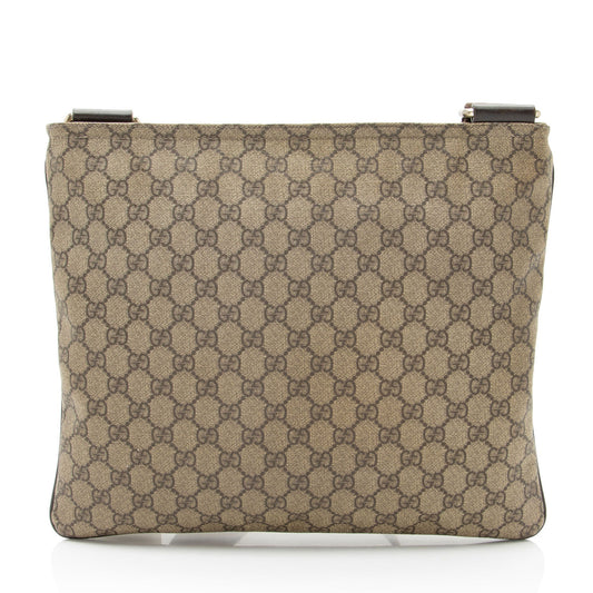 Gucci GG Supreme Classic Flat Medium Messenger