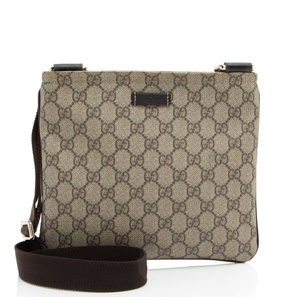 Gucci GG Supreme Classic Small Messenger