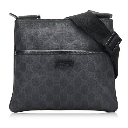 Gucci GG Supreme Crossbody (SHG-wSC046)