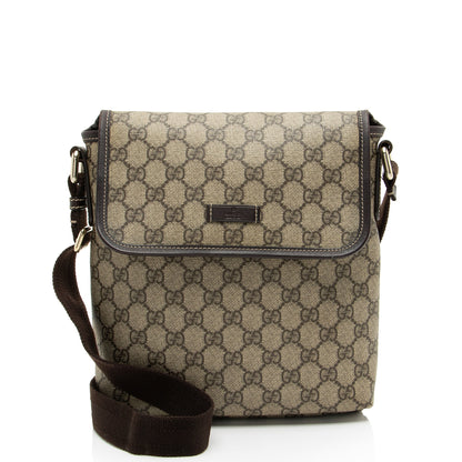 Gucci GG Supreme Flap Small Messenger