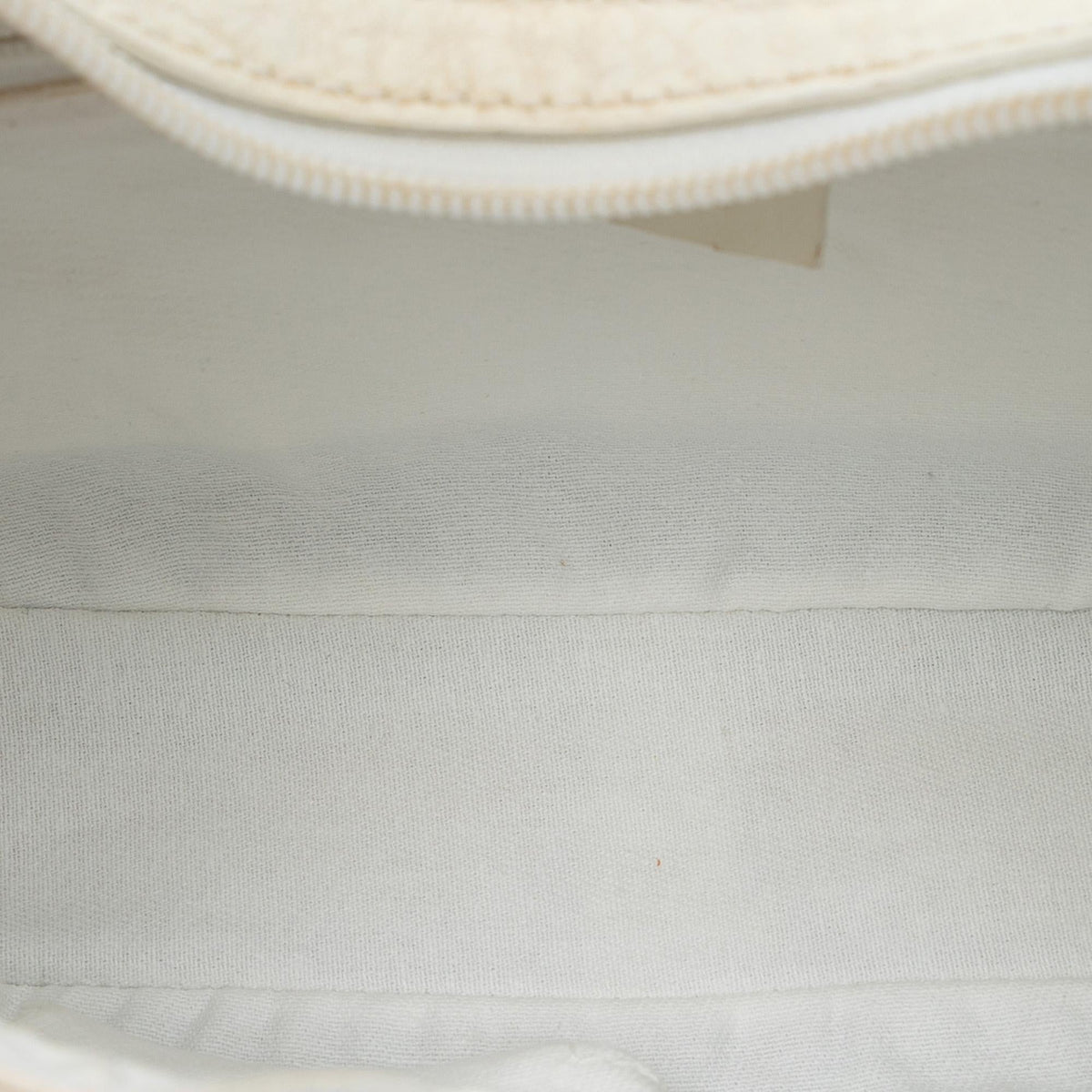 Gucci GG Supreme Pop Handbag