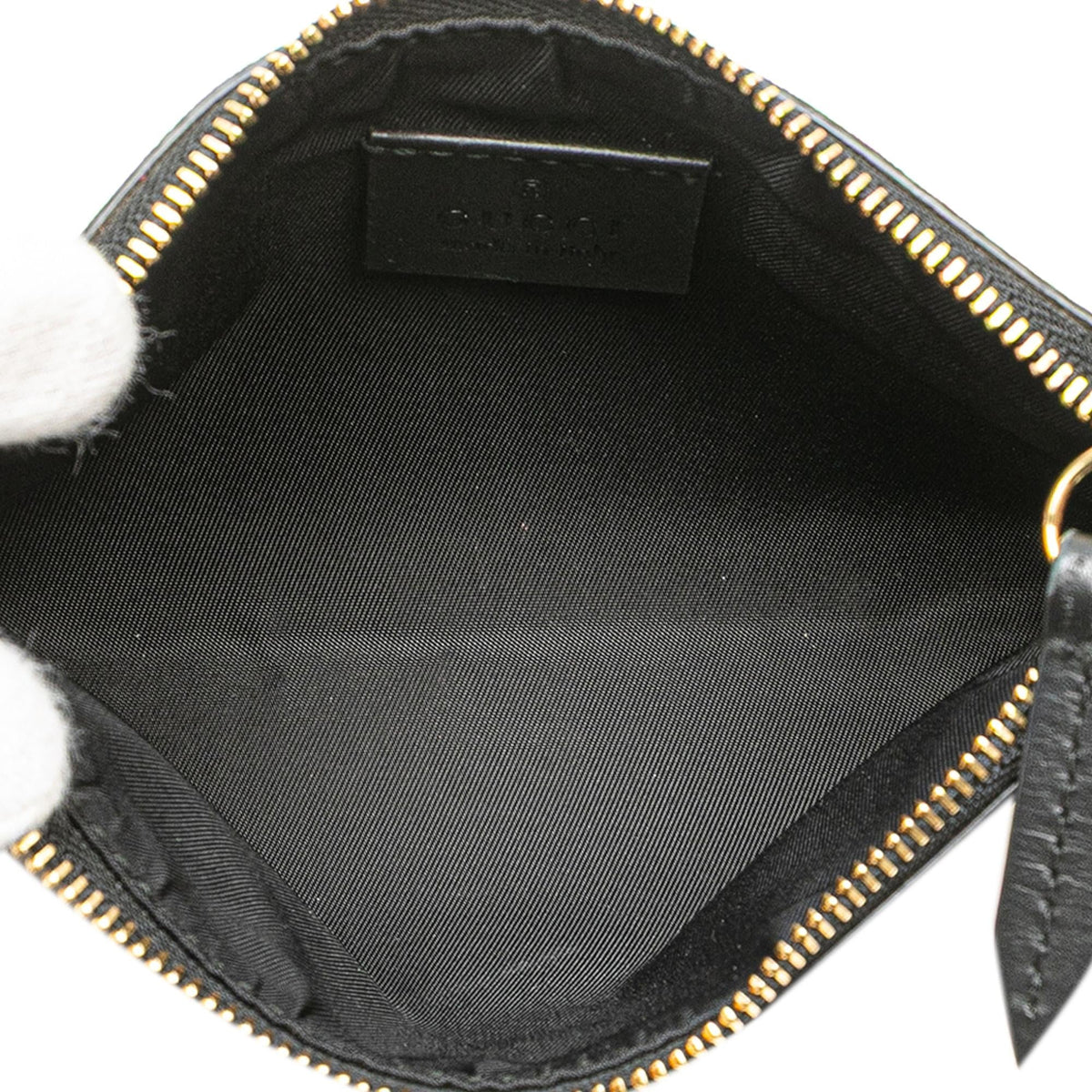 Gucci GG Supreme Wallet on Chain