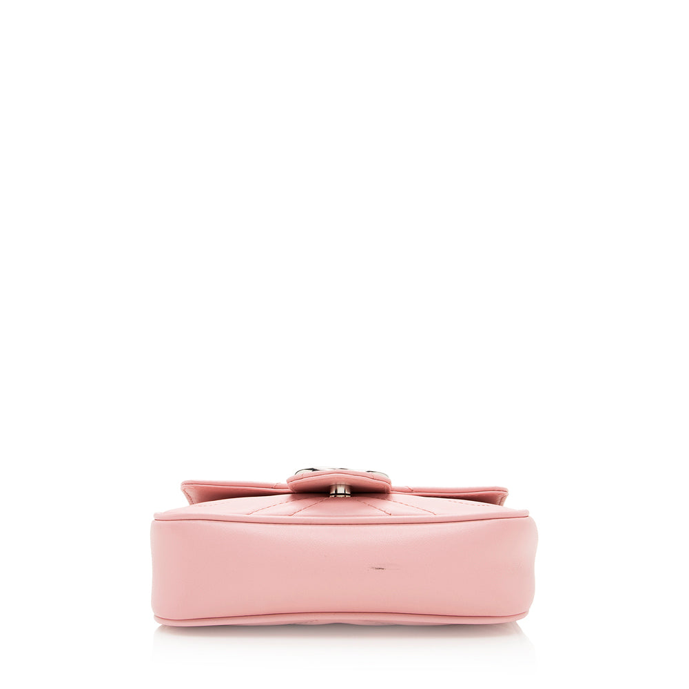 Gucci Matelasse Leather GG Marmont Super Mini Bag (SHF-19506)
