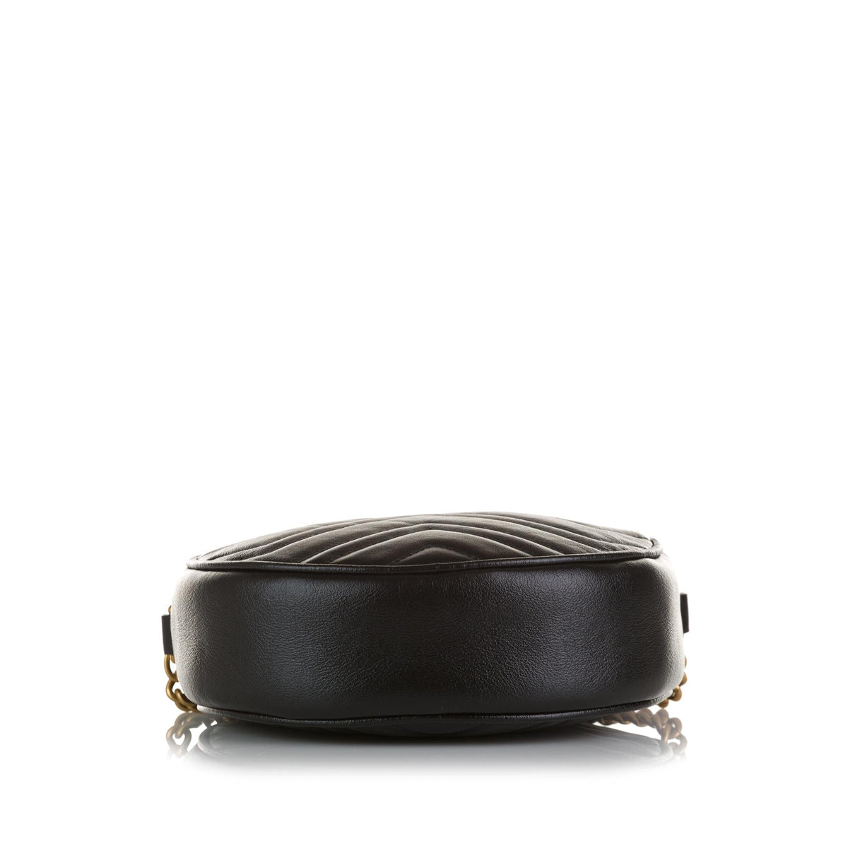 Gucci Mini GG Marmont Matelasse Round Crossbody Bag (SHG-O8pIle)