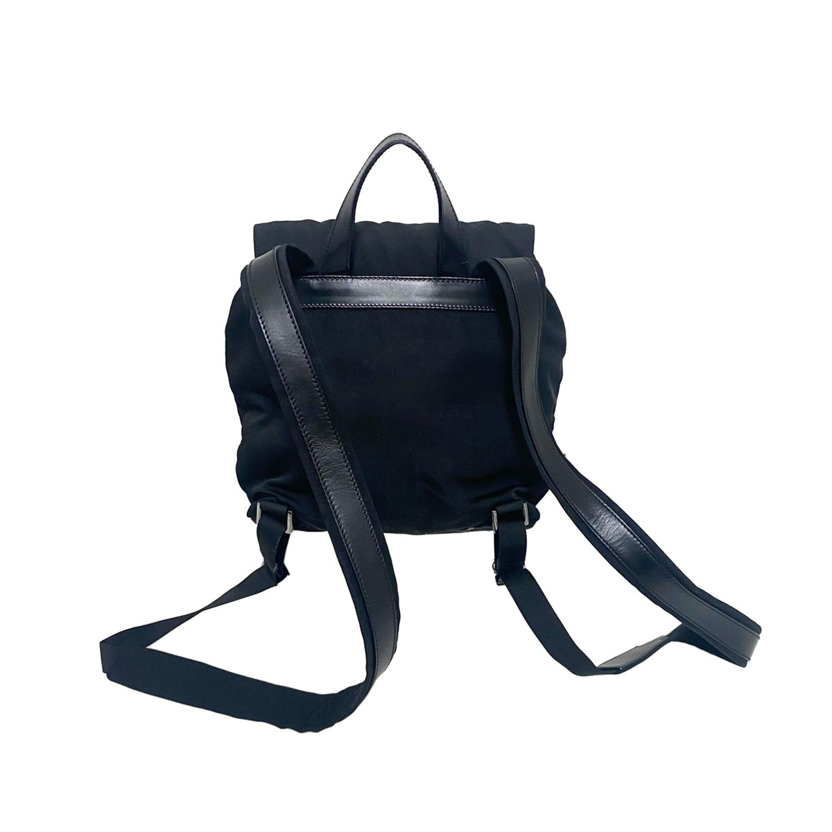 Gucci Nylon Backpack (SHG-35740)