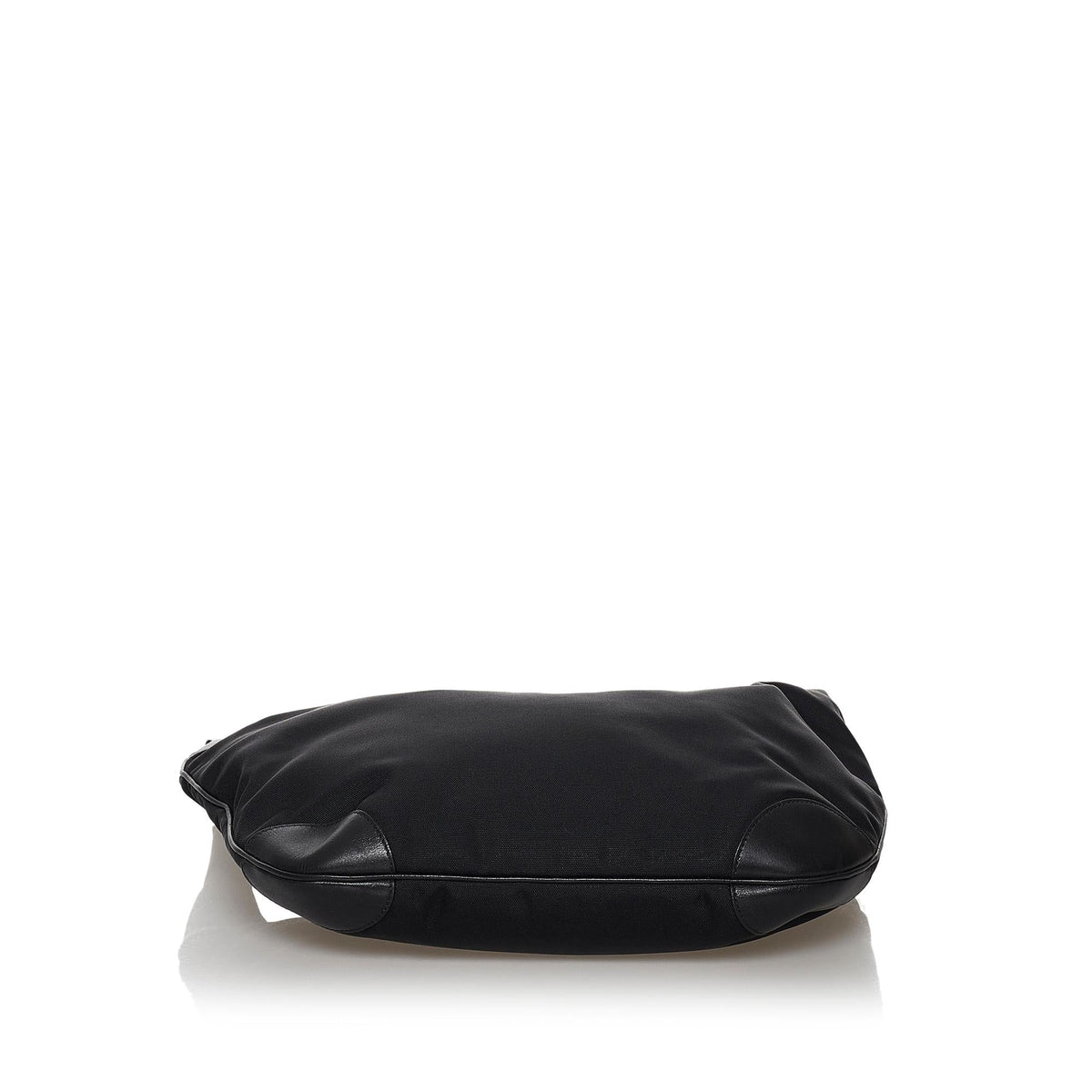 Gucci Nylon Hobo Bag (SHG-29896)