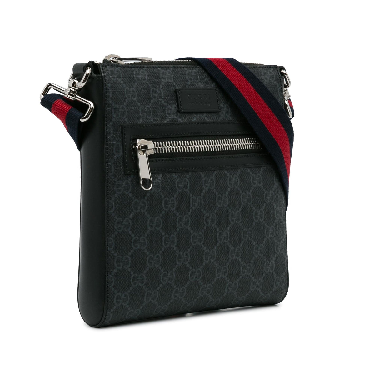 Gucci Small GG Supreme Messenger Bag (SHG-v3moky)
