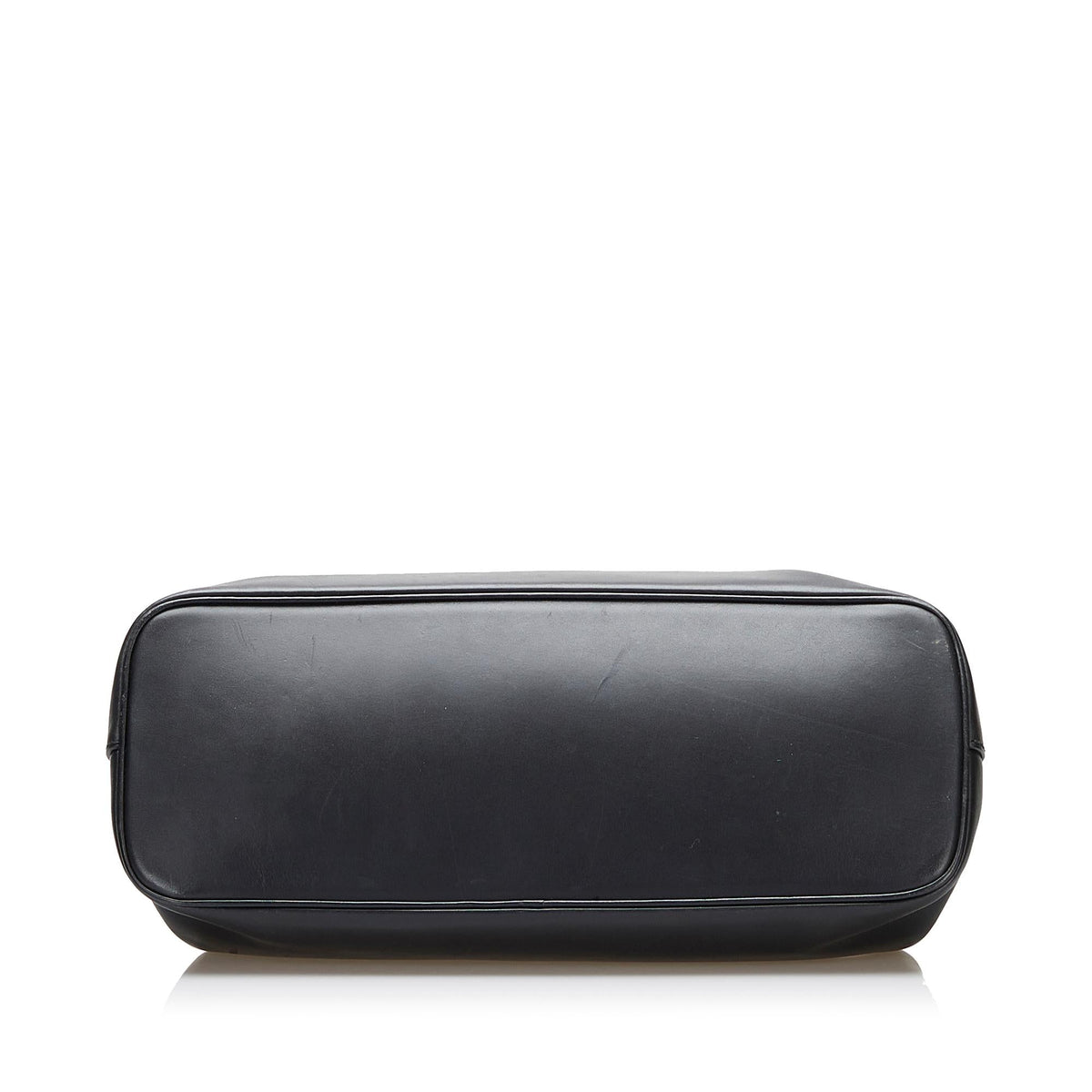 Gucci Wood Hook Closure Leather Handbag (SHG-36643)