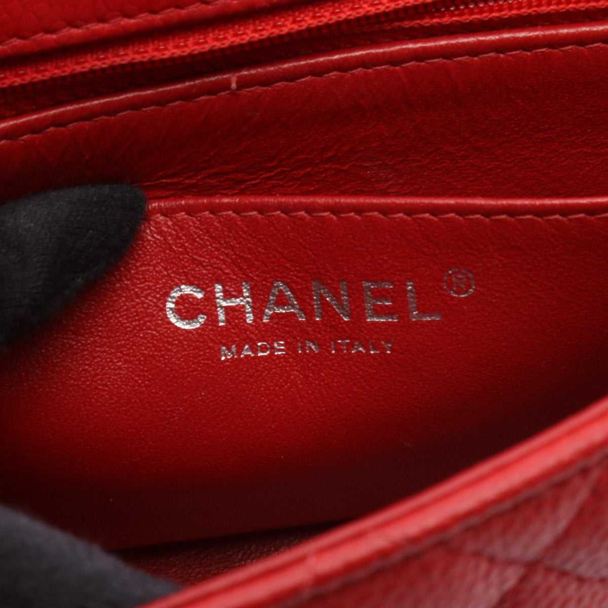 CHANEL Red Mini Matelasse leather�Calfskin (cowhide) 2101219708331