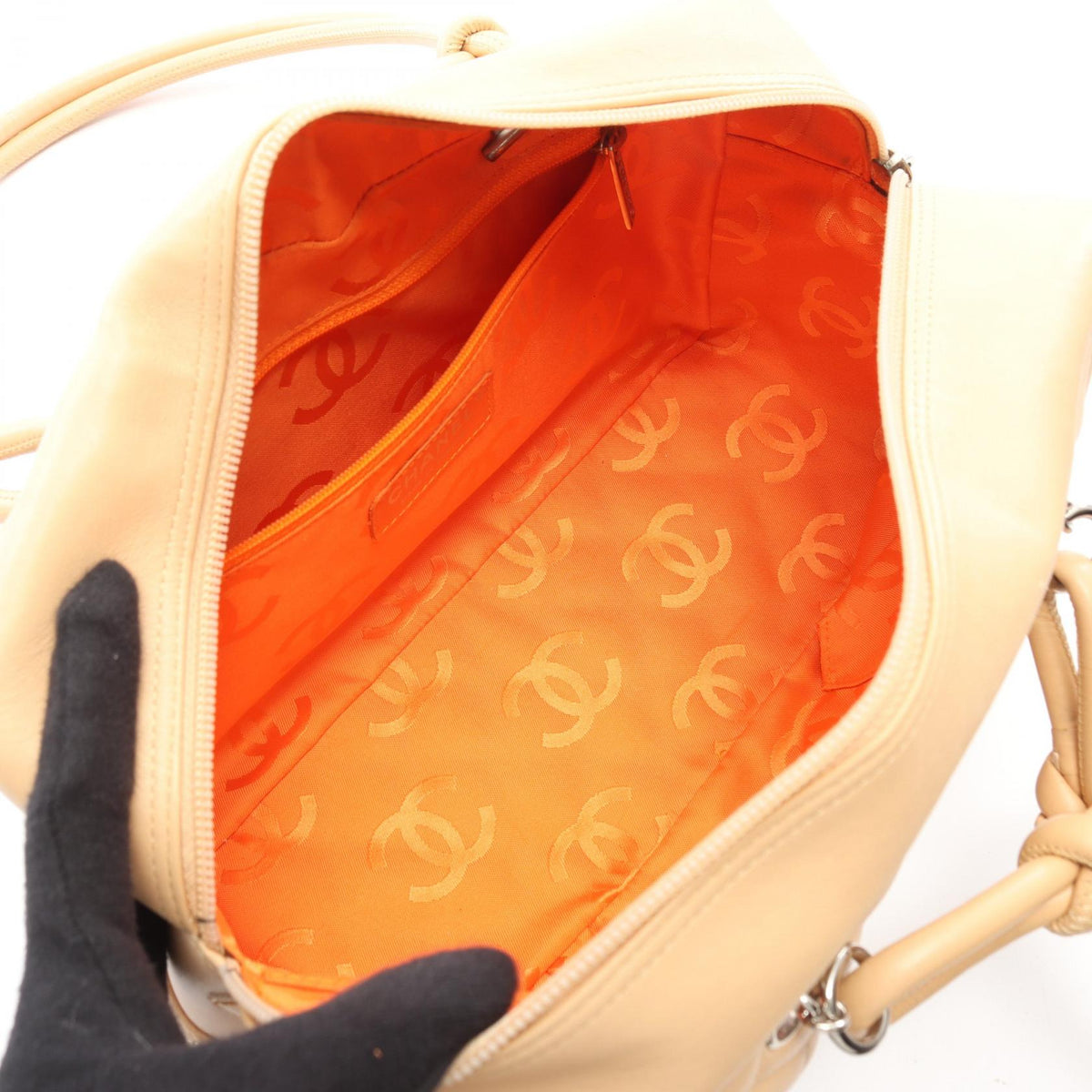 CHANEL Beige Cambon line bowling bag leather�Patent leather 2101219620237