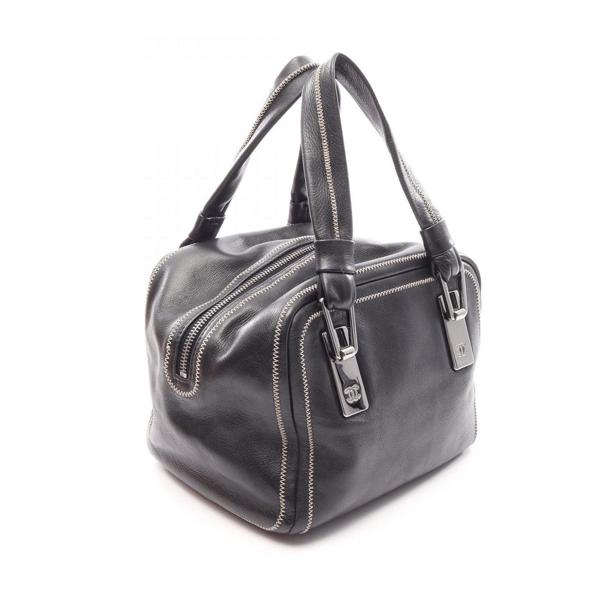 CHANEL Black leather 2101220084592