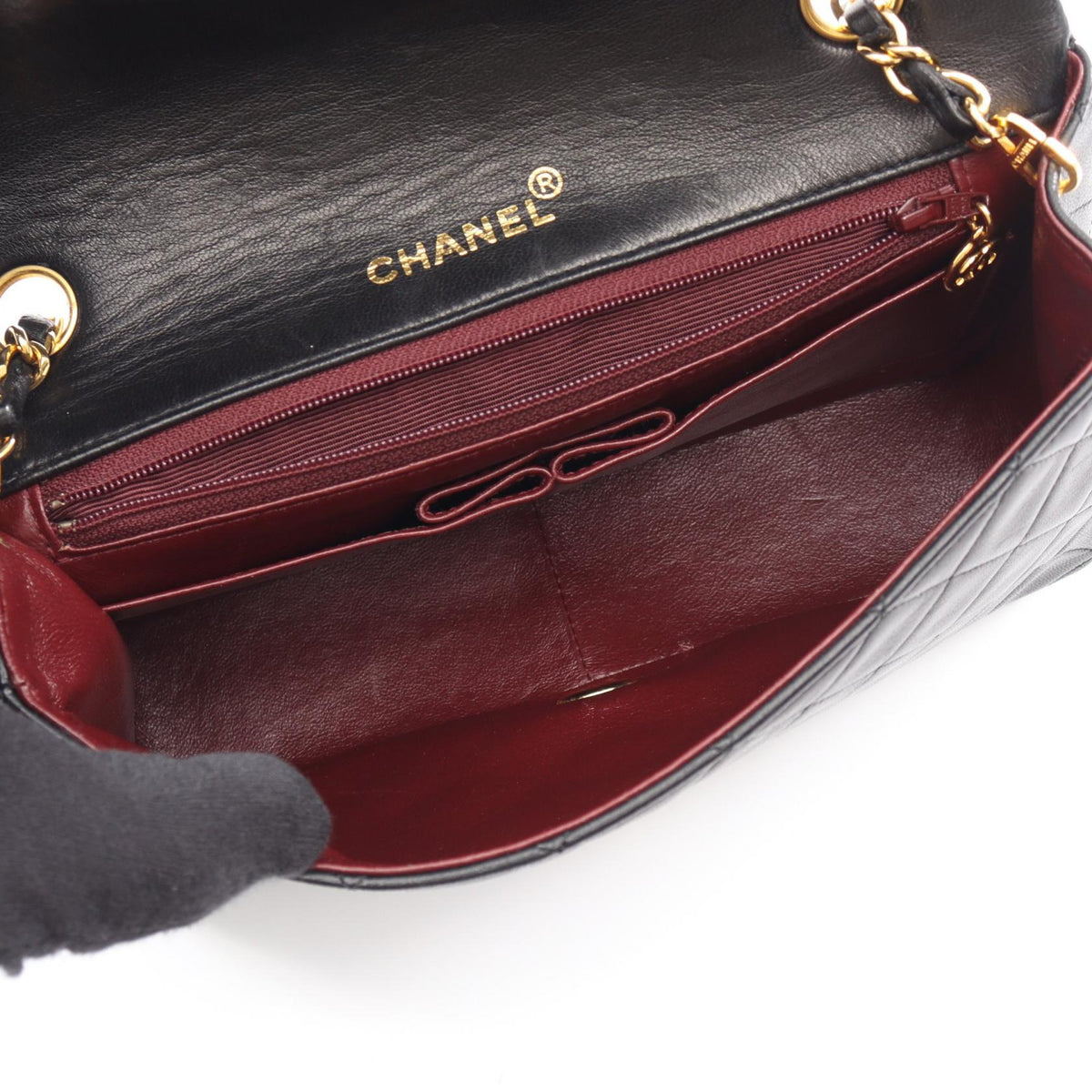 CHANEL Black Matelasse full flap Lambskin (sheep leather) 2101220084677