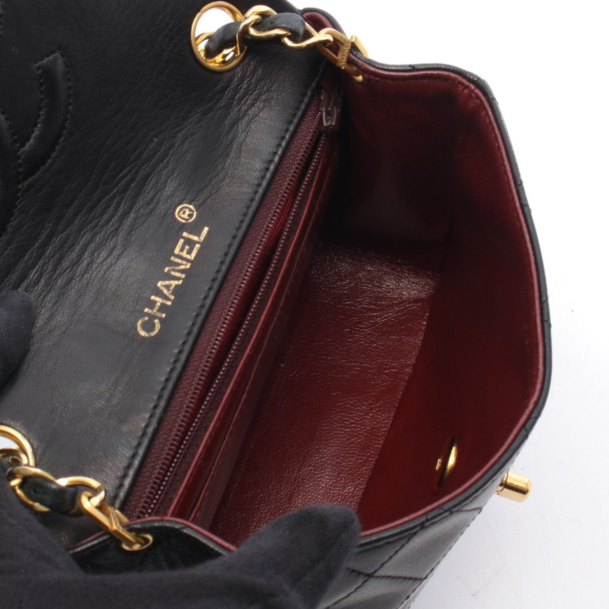 CHANEL Black Mini Matelasse Lambskin (sheep leather) 2101220084684