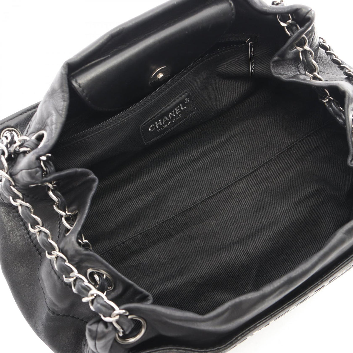 CHANEL Black logo Lambskin (sheep leather) 2101220084714