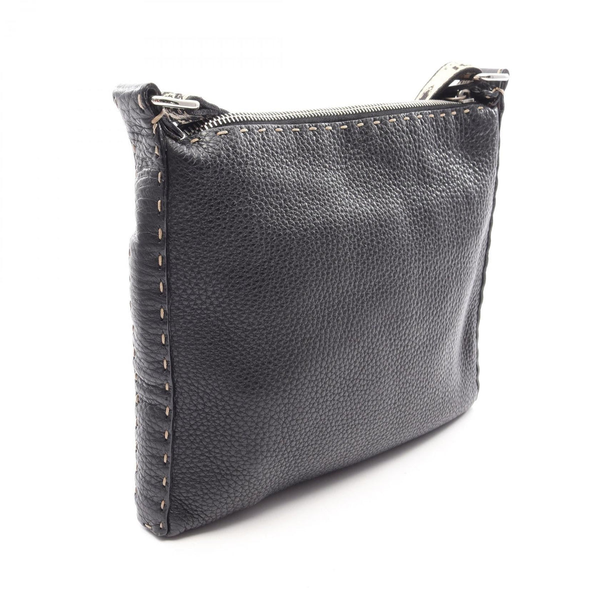 FENDI Selleria Shoulder Bag Black leather 2101220082277