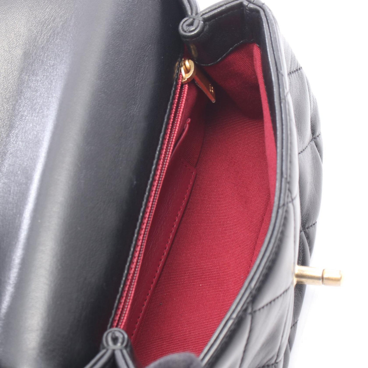 CHANEL Black Matelasse small flap leather 2106800639858