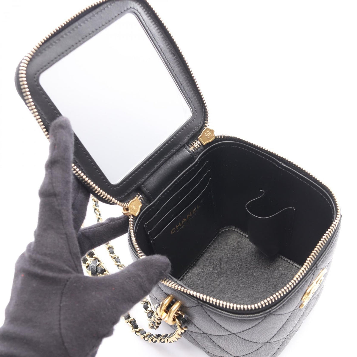CHANEL Black Matelasse vanity bag Grained Calfskin leather 2106800639322