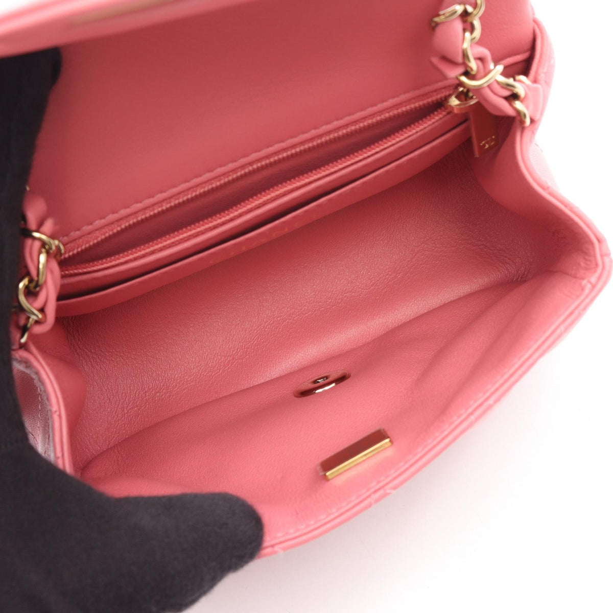 CHANEL Pink Mini Matelasse Lambskin (sheep leather) 2106800639346