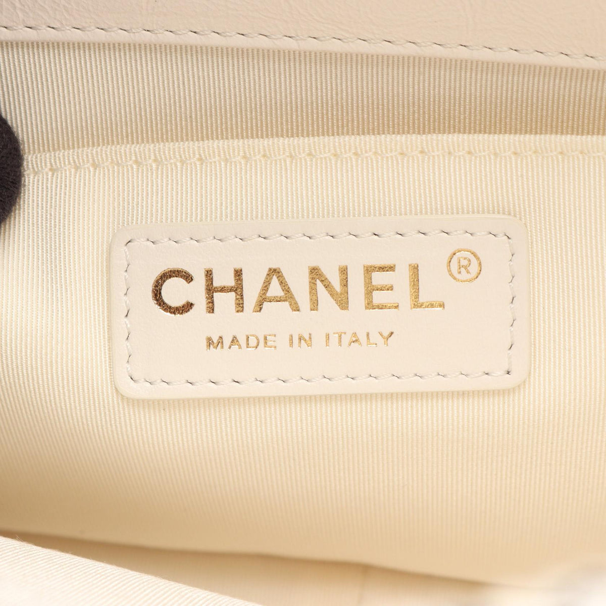 CHANEL White/Black Matelasse 2WAY Calfskin (cowhide)�Fabric 2106800639476