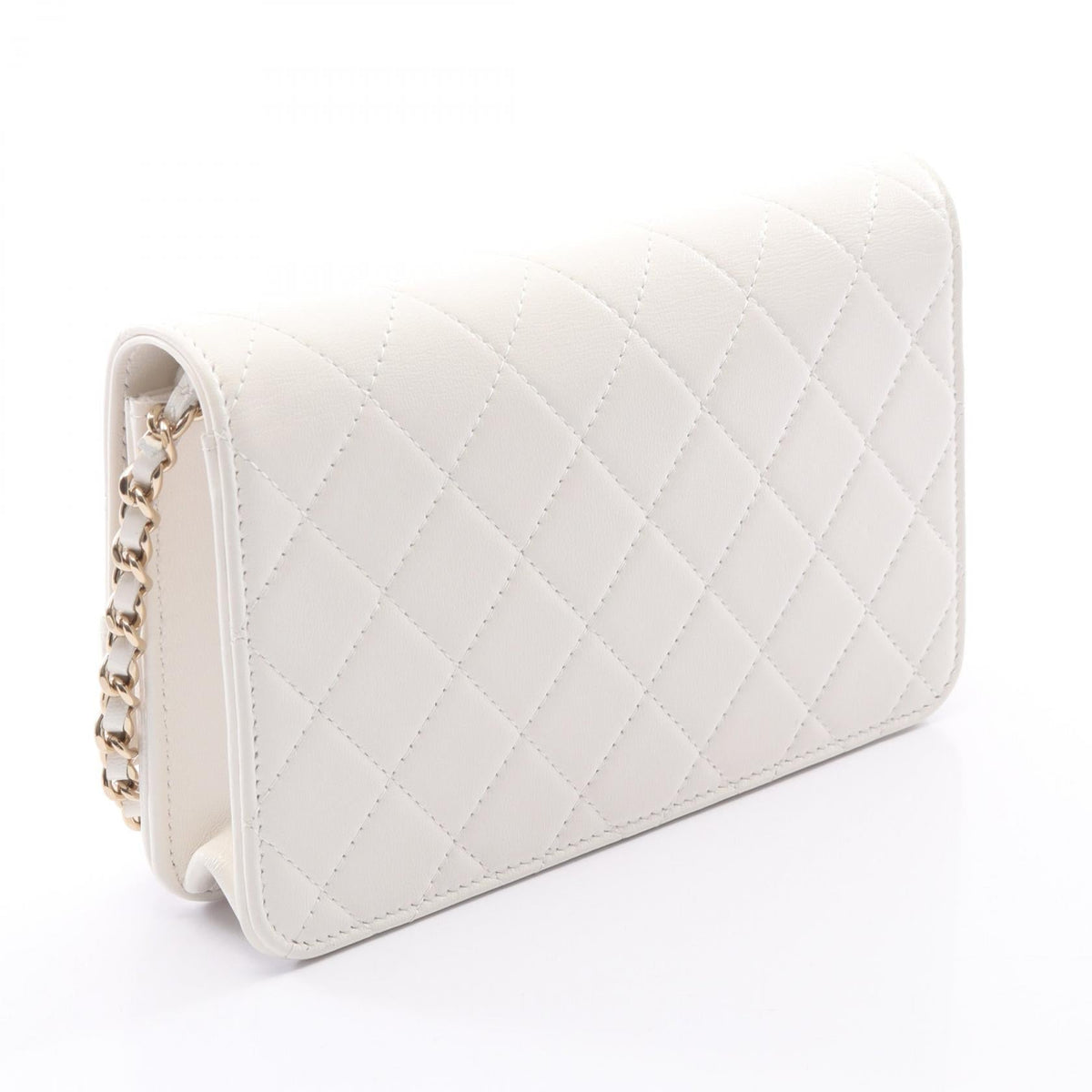 CHANEL White Matelasse leather 2106800639483