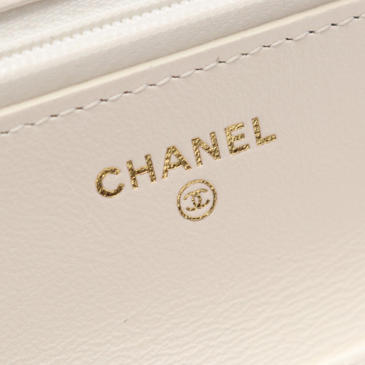 CHANEL White Matelasse leather 2106800639483
