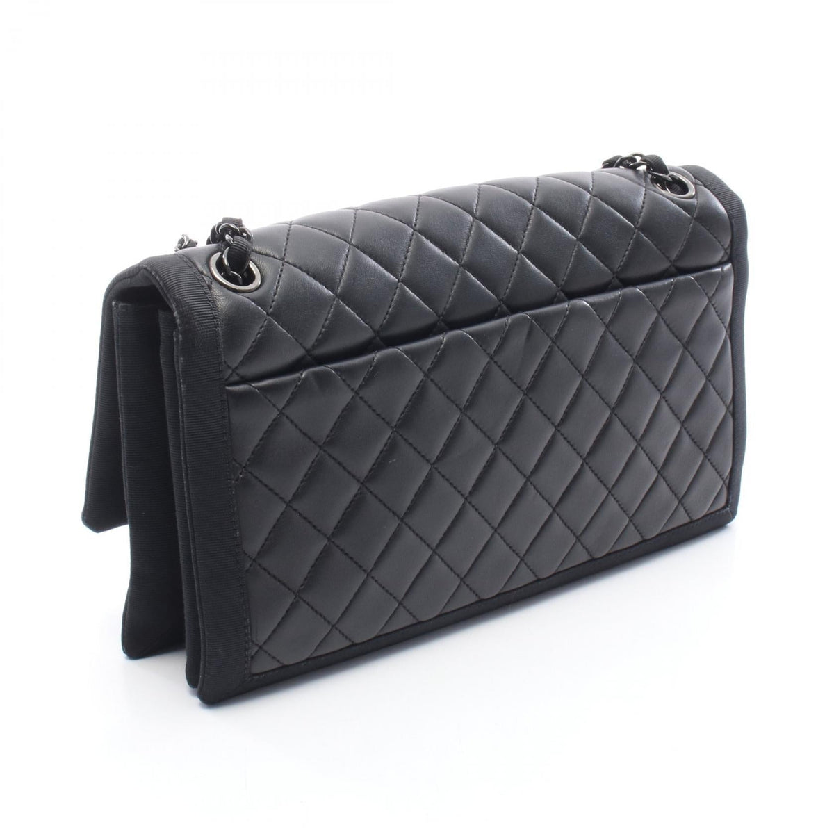CHANEL Black Matelasse Lambskin (sheep leather)�canvas 2101220074135