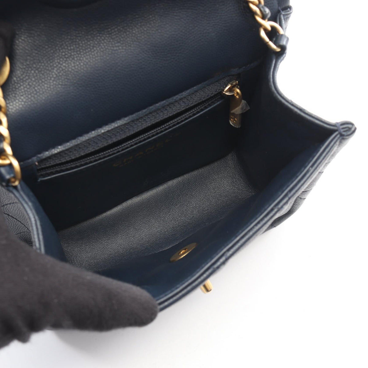 CHANEL Navy Matelasse Lambskin (sheep leather) 2104102529327