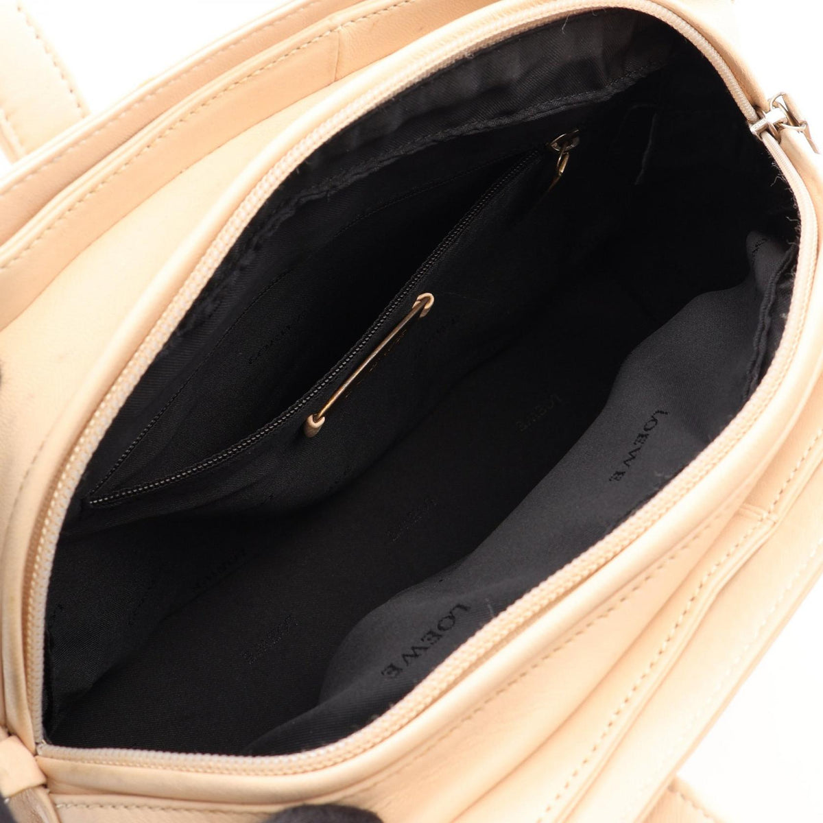 LOEWE anagram Handbag Beige leather 2101220060008