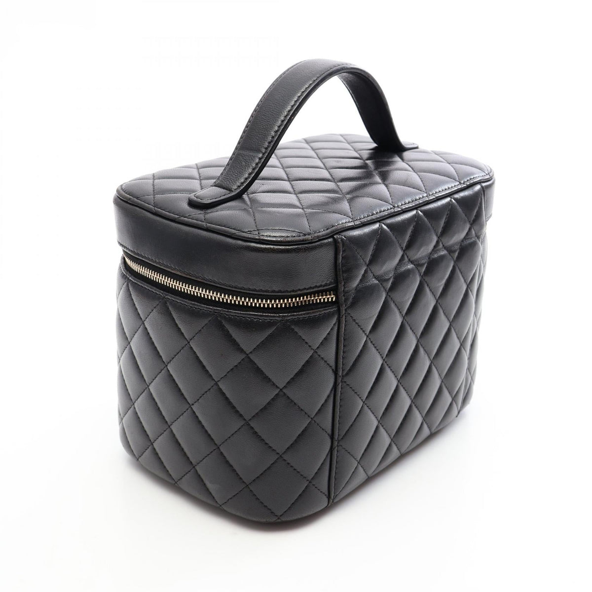 CHANEL Black Matelasse Lambskin (sheep leather) 2101220042615