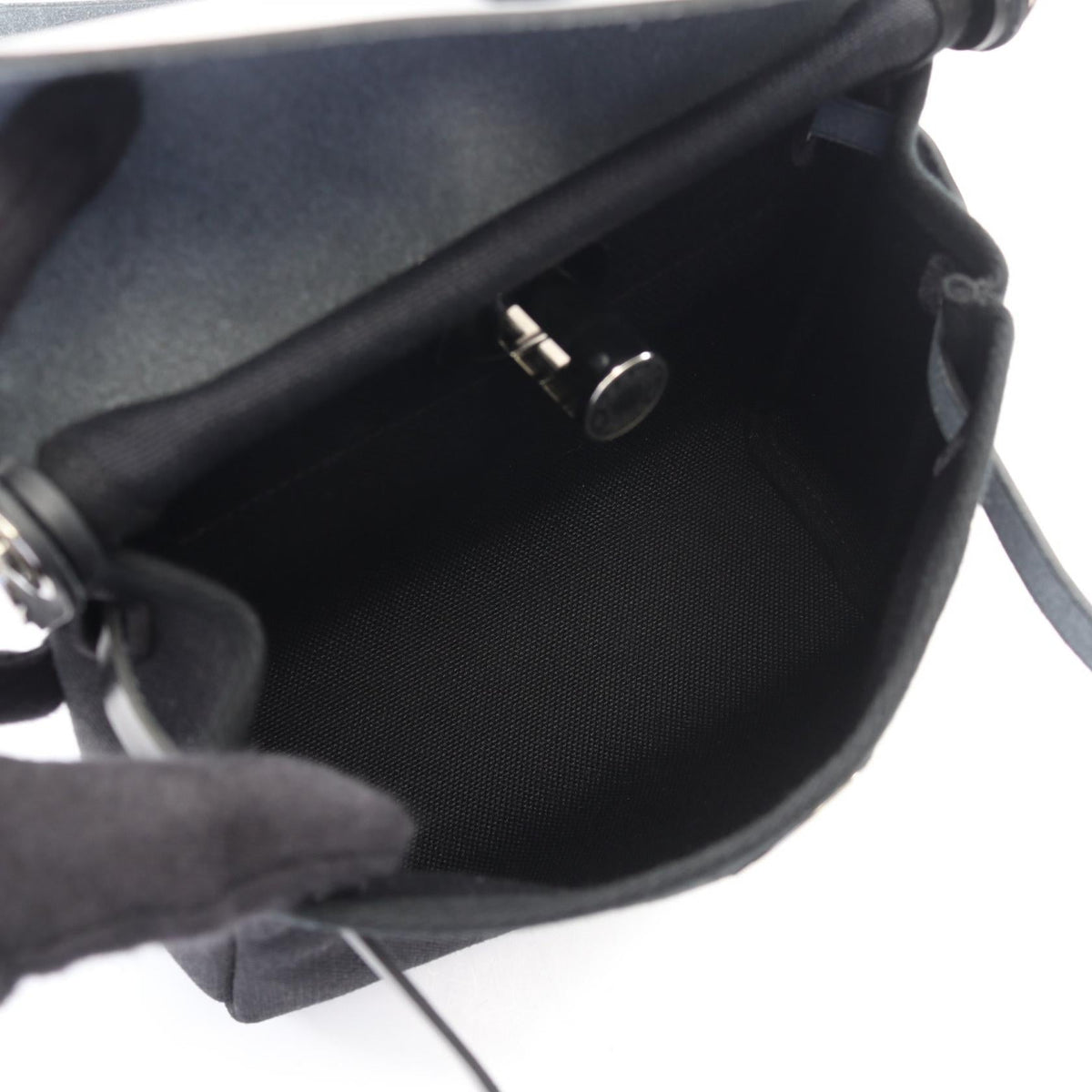 HERMES Airbag Zip Mini Shoulder Bag Black Towar Military canvas leather Vache leather hunter 2101220039646