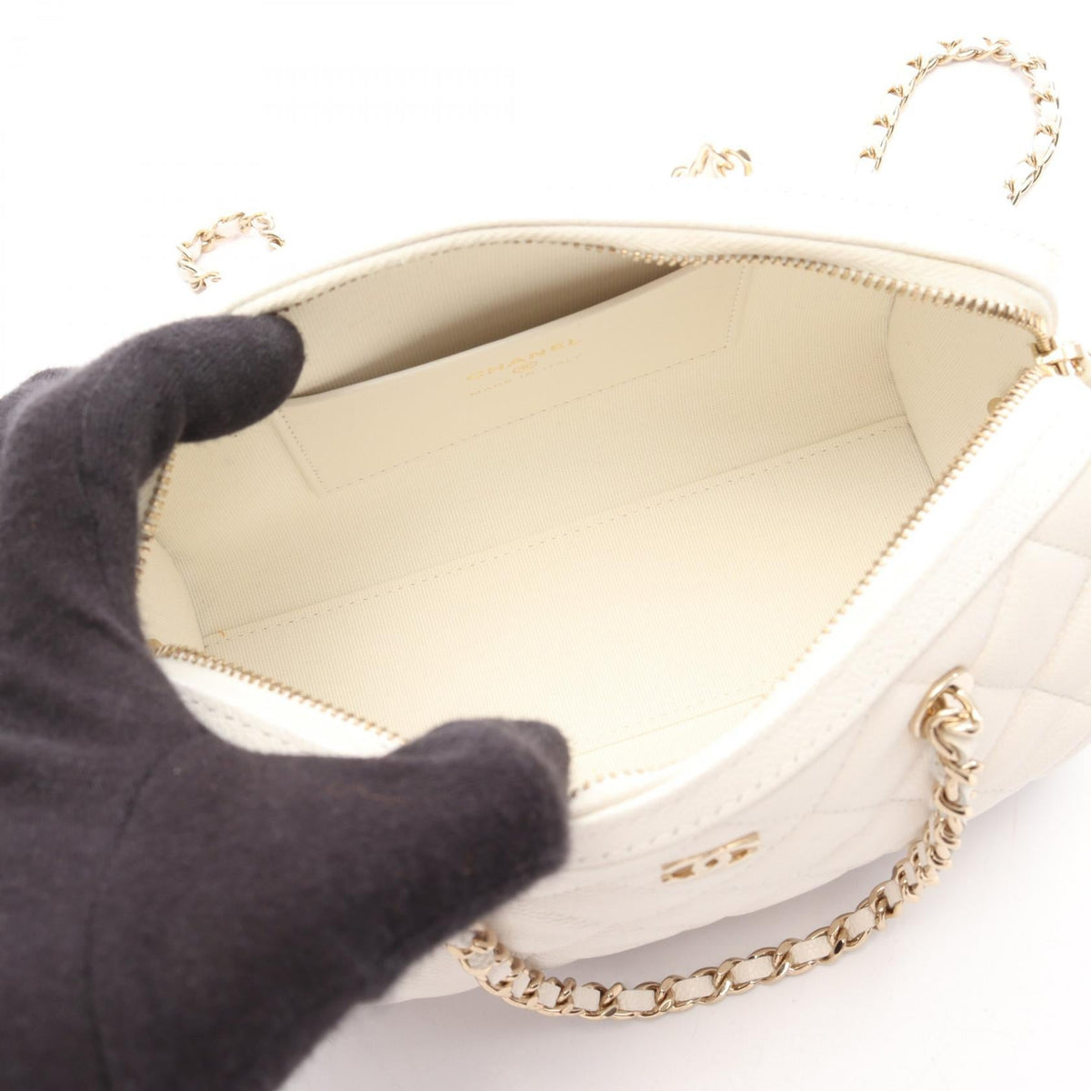 CHANEL White Matelasse 2WAY Grained Calfskin leather AP4474 2120900131166