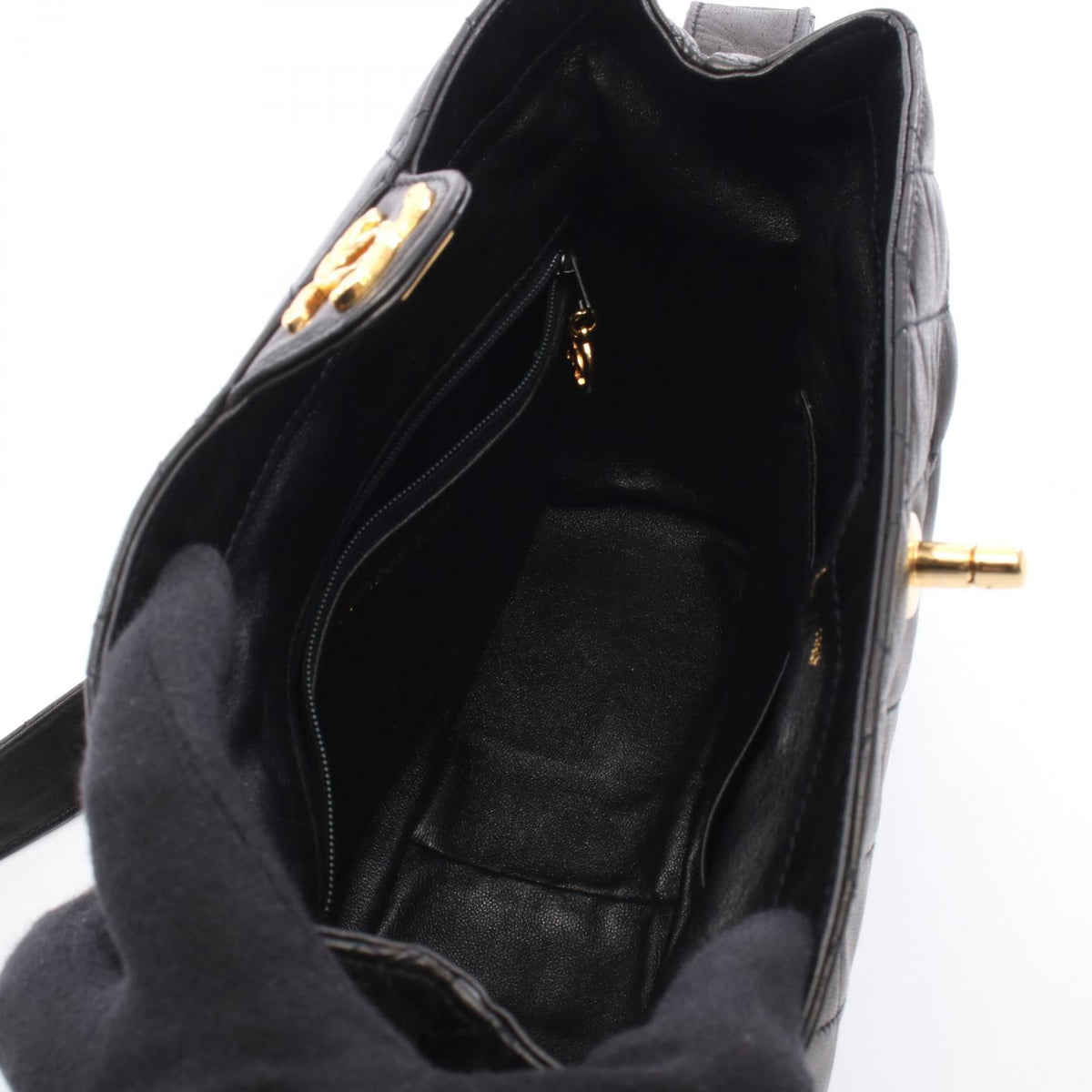 CHANEL Black Matelasse Lambskin (sheep leather) 2101220035549