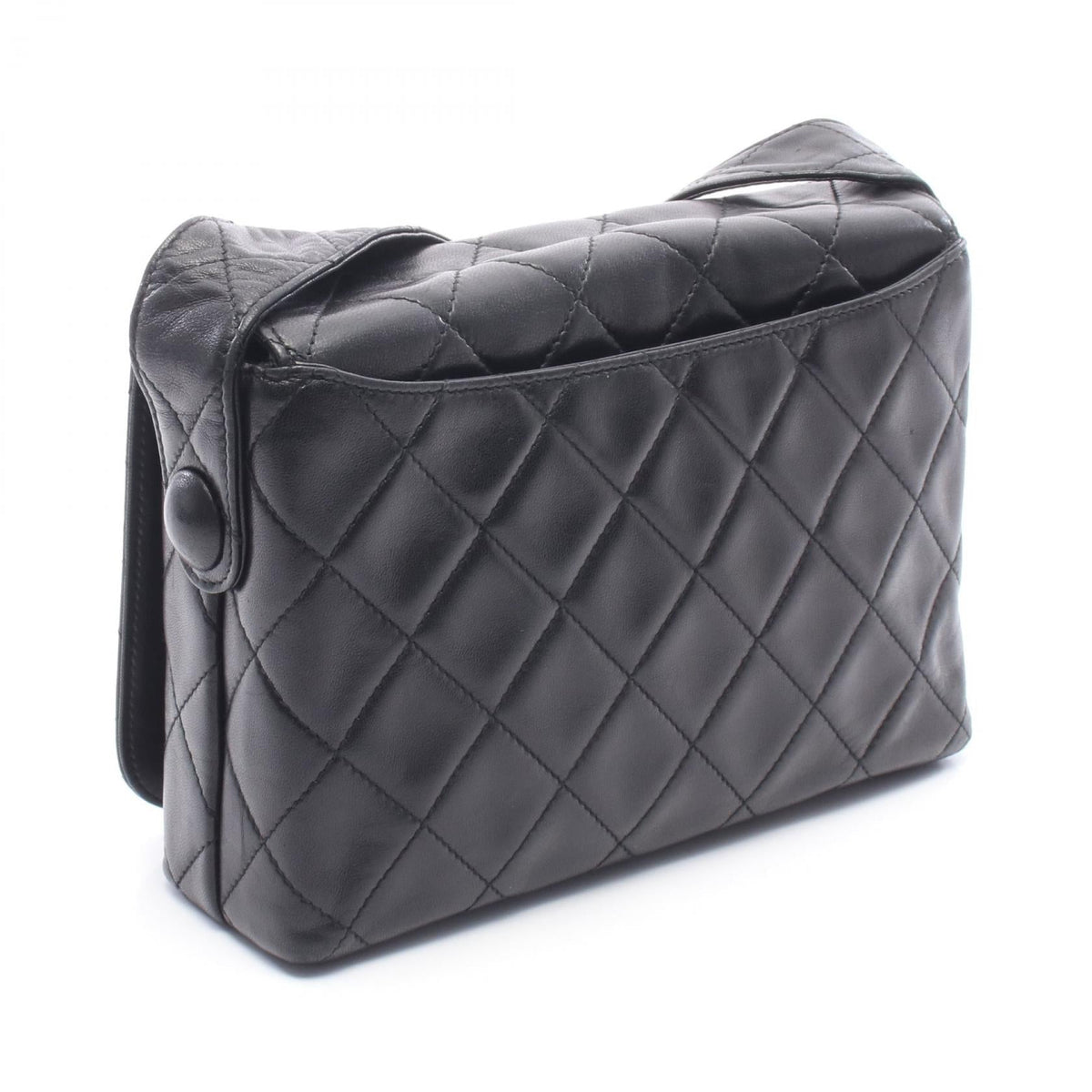 CHANEL Black Matelasse Lambskin (sheep leather) 2101220035587