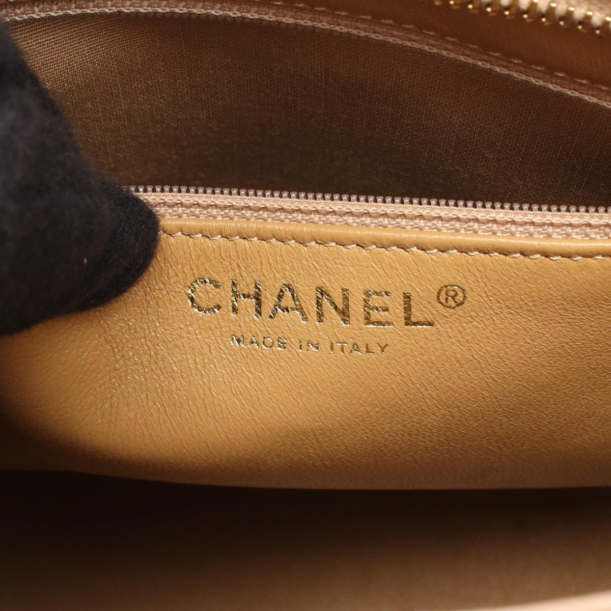 CHANEL Beige Medallion tote Grained Calfskin leather A01804 2101220035709