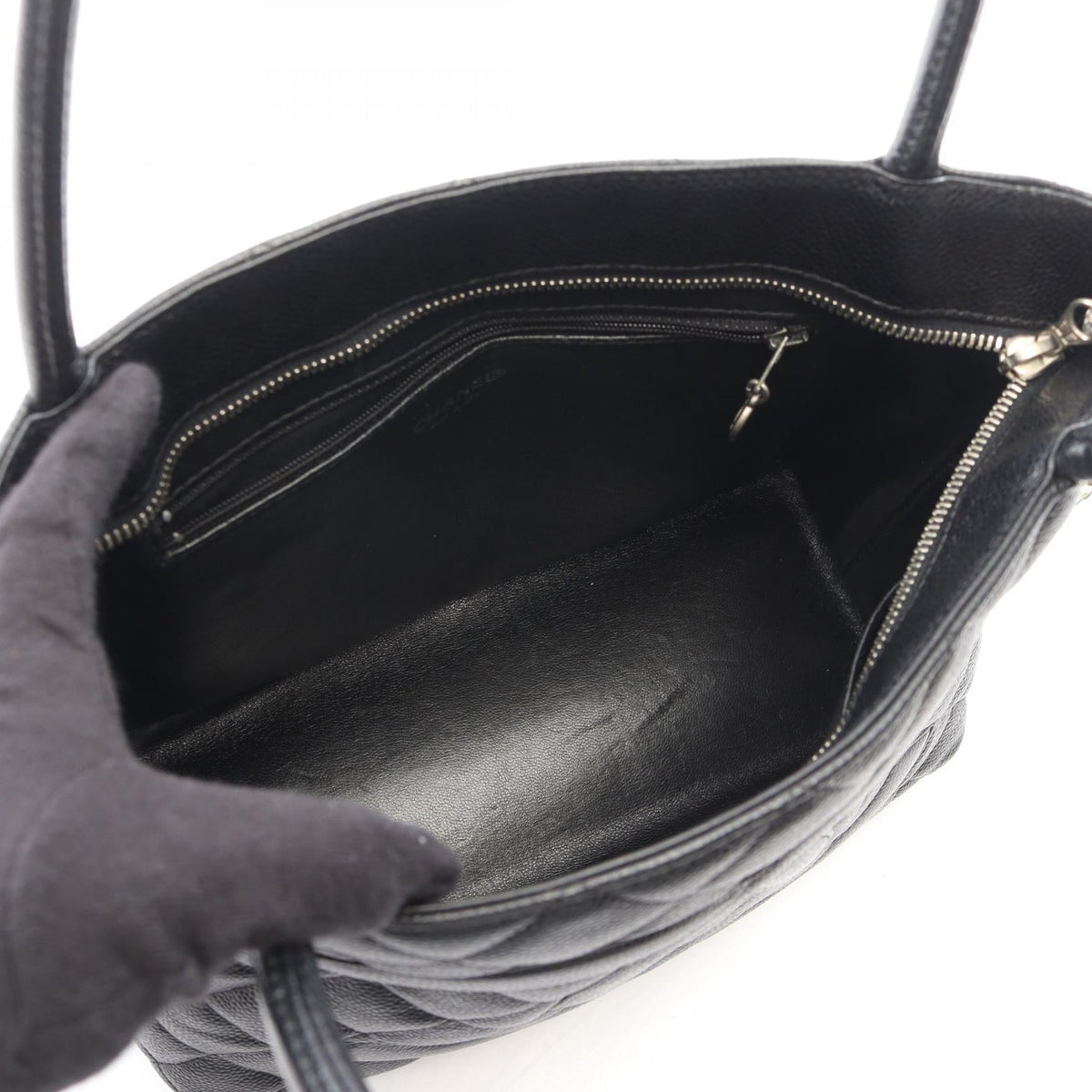 CHANEL Black Medallion tote Grained Calfskin leather A01804 2101220031664