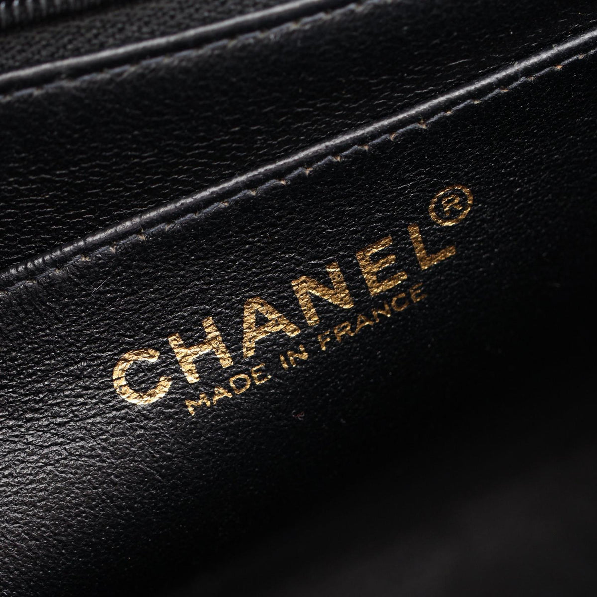 CHANEL Black Matelasse Grained Calfskin leather A12397 2101220031527