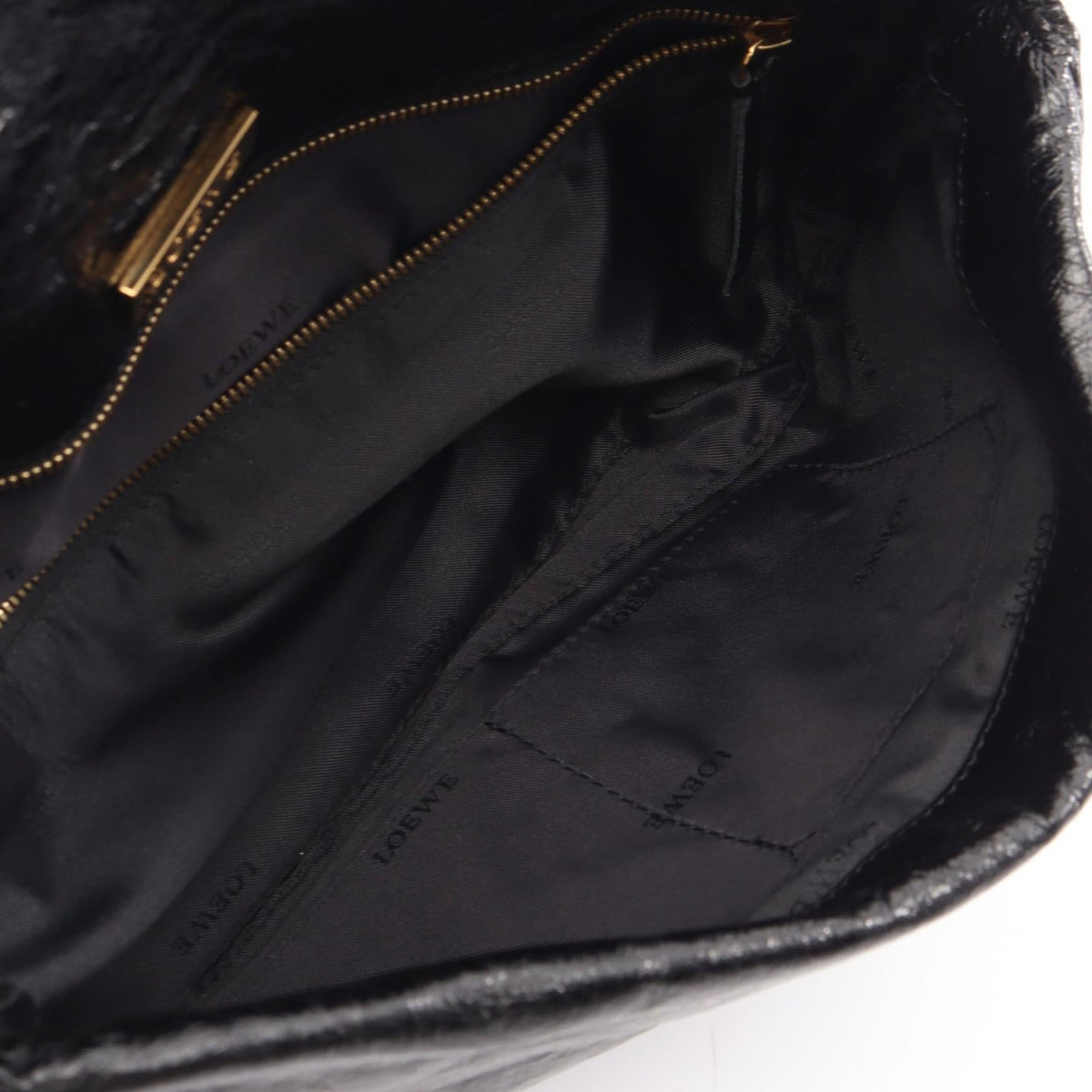 LOEWE Twisted knot business bag clutch bag Black leather 2101220016685