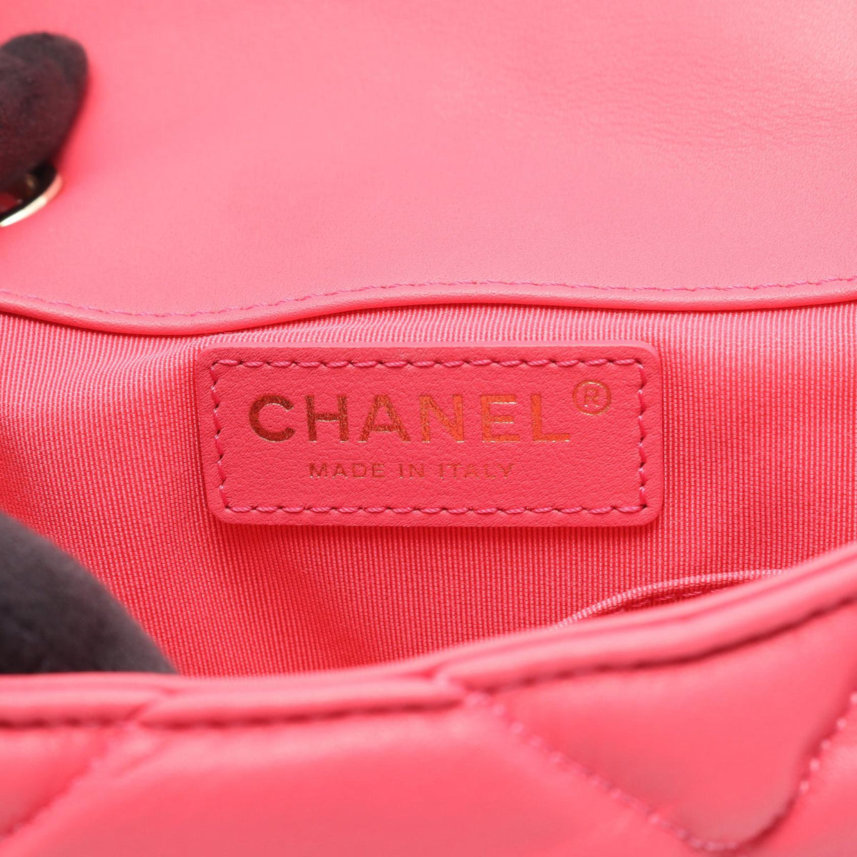 CHANEL Pink Matelasse Lambskin (sheep leather) 2104102523325