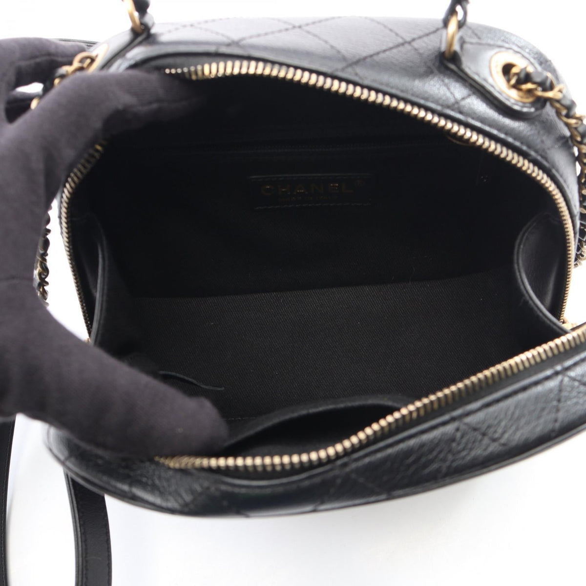 CHANEL Black Matelasse Vanity Bag 2WAY leather 2104102523462