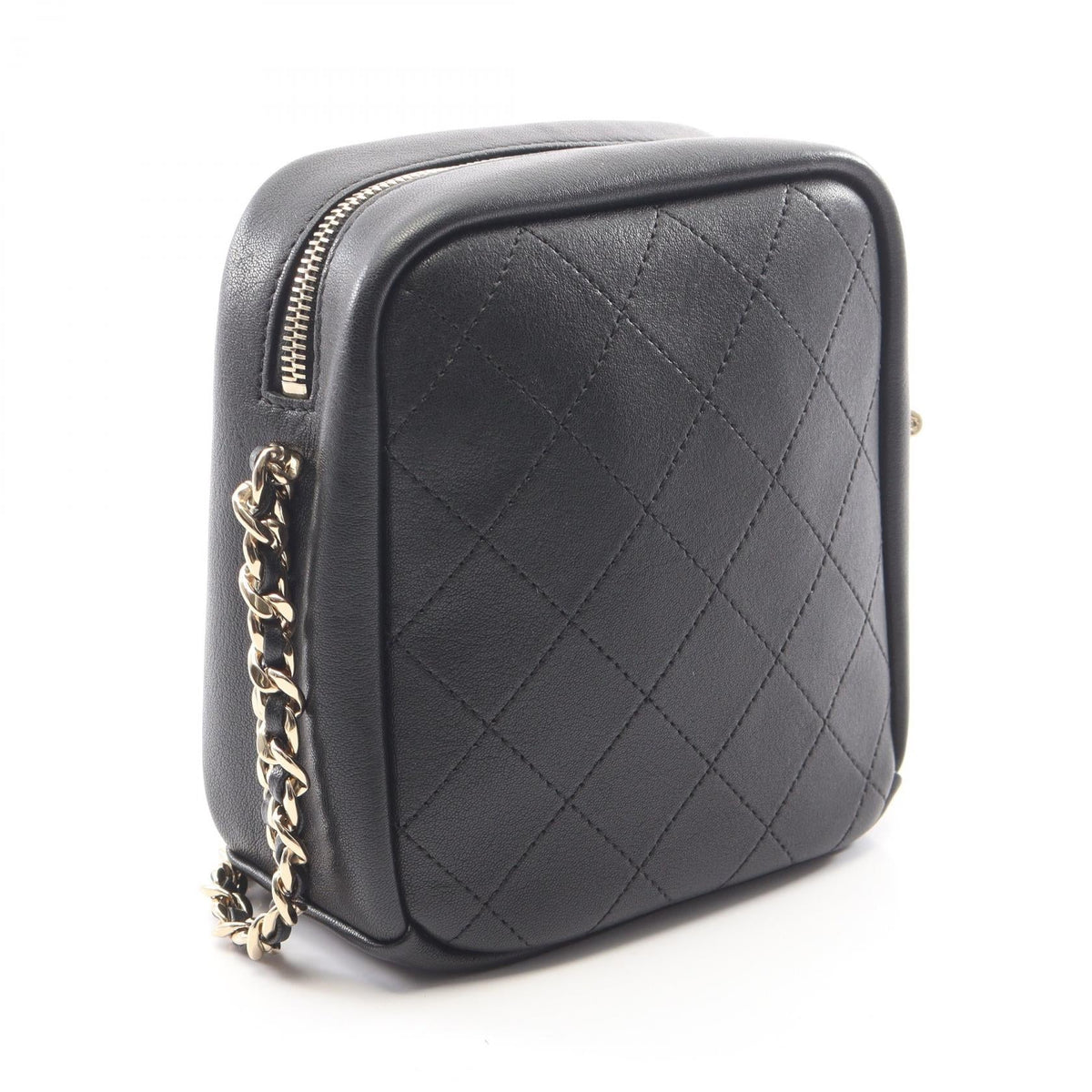 CHANEL Black Matelasse Small Lambskin (sheep leather) 2104102523684