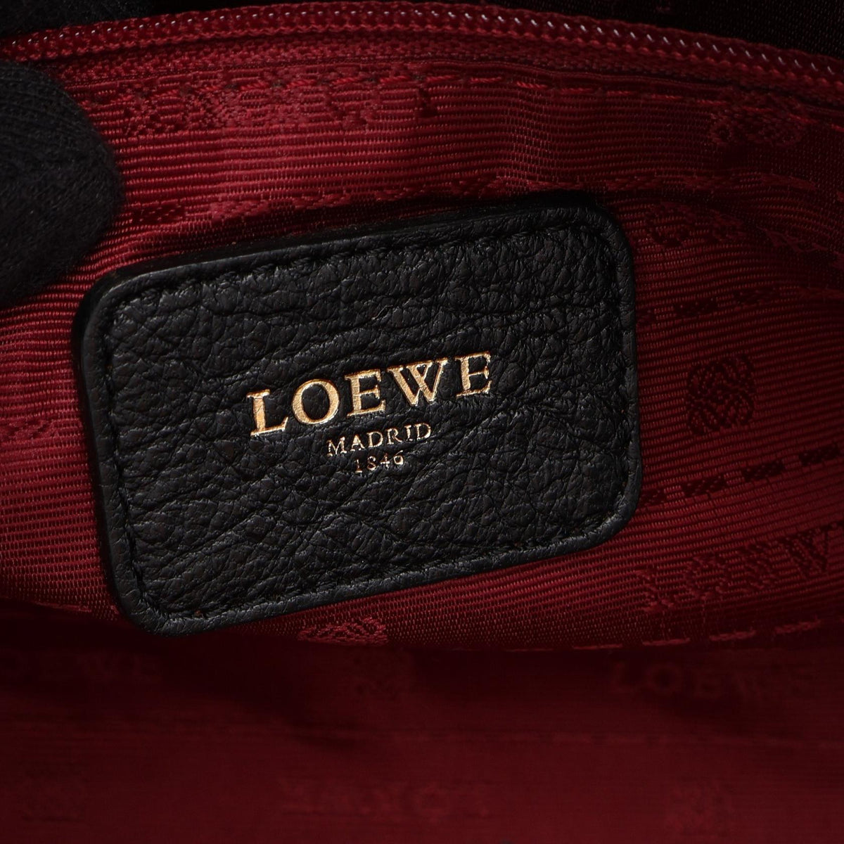 LOEWE Americana 28 Handbag Black leather 2101220012670
