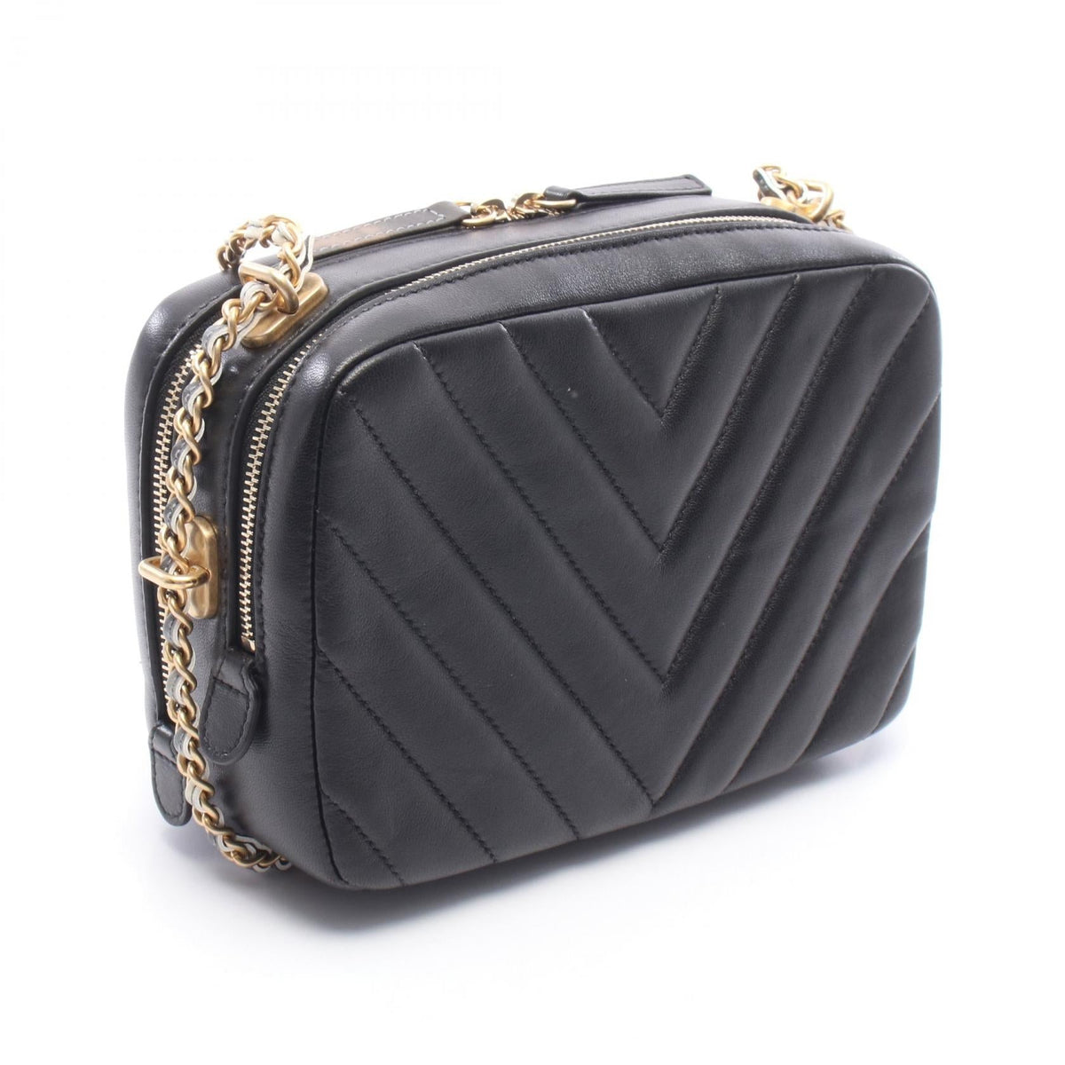 CHANEL Black Chevron V-stitch Small Lambskin (sheep leather) 2101220011512
