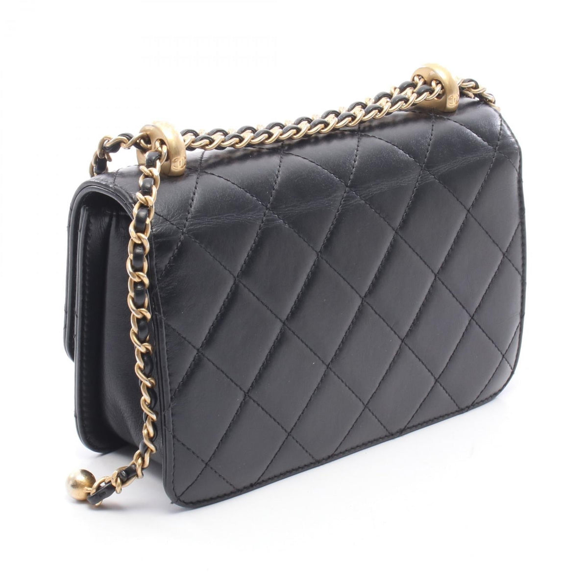 CHANEL Black Matelasse Lambskin (sheep leather) 2104102522311