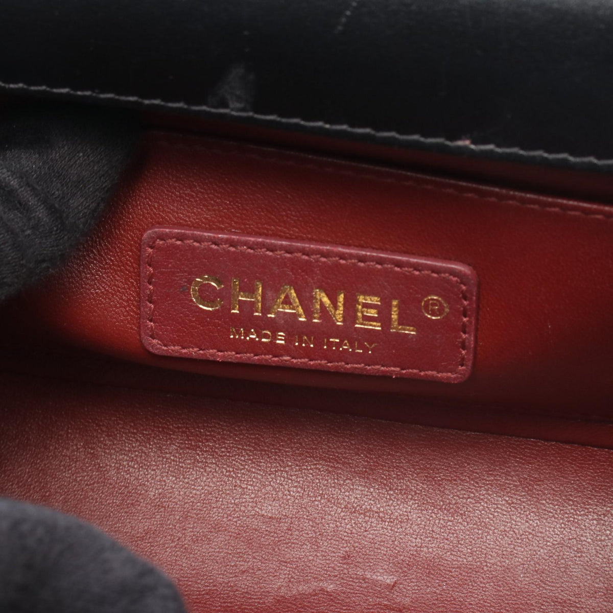 CHANEL Black Matelasse Lambskin (sheep leather) 2104102522311