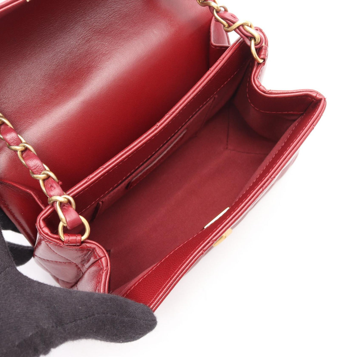 CHANEL Bordeaux Matelasse Small Lambskin (sheep leather) AS2633 2101220002862